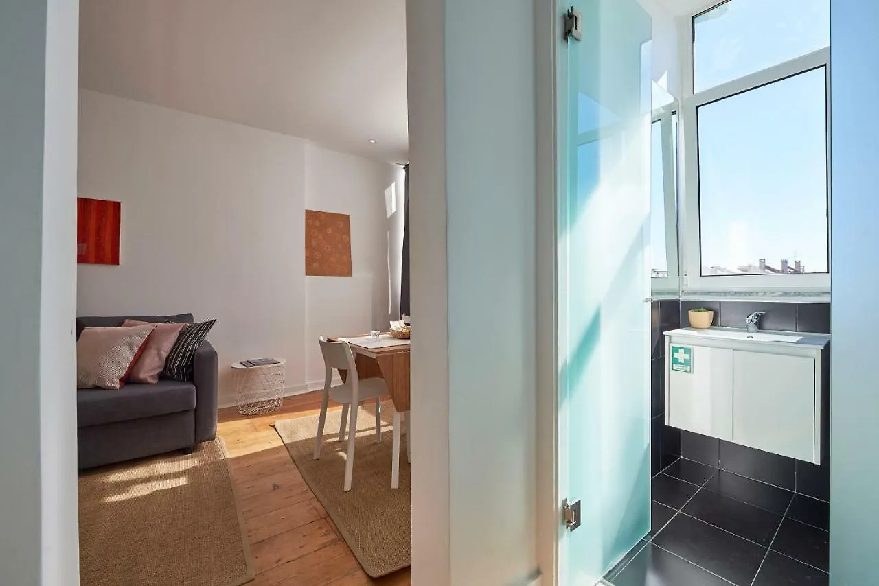 Charming Apartment Em Belem-Books And Canvas Lisboa 0*,