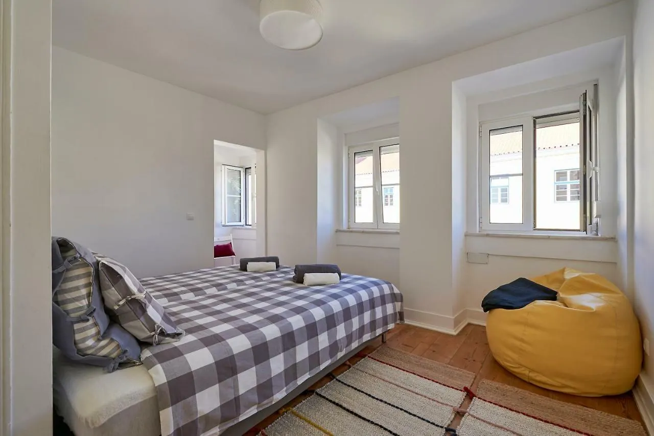 Charming Apartment Em Belem-Books And Canvas Lisboa 葡萄牙
